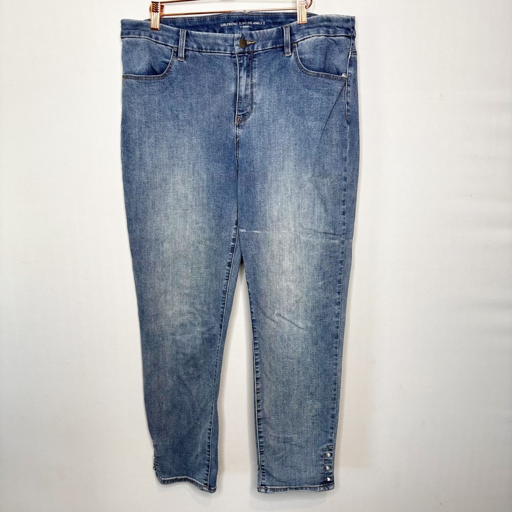 Chicos Girlfriend Slim Leg Ankle Jeans Size‎ 2/L Rhinestone Cuffs Mid Rise